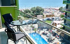 Azurre Apartment Spa And Pool Beach Resort